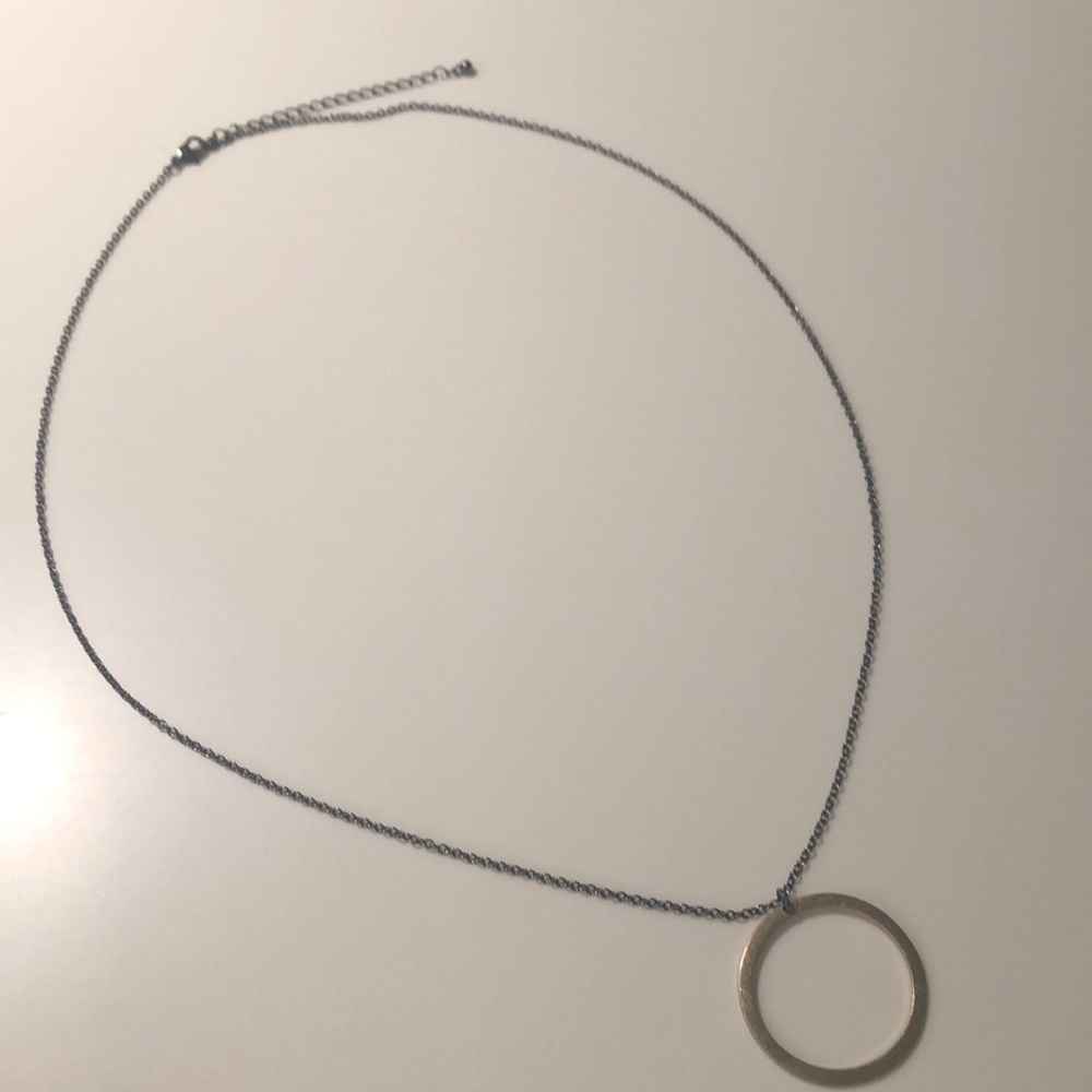 Never worn kevia gold/bronze fashion necklace